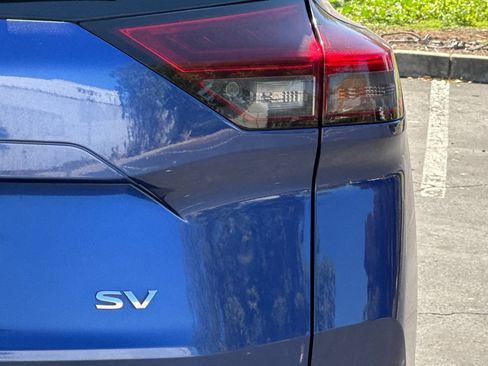 Certified 2023 Nissan Rogue SV image 33