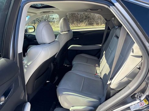 Used 2013 Lexus RX 350 FWD w/ Navigation Pkg image 23