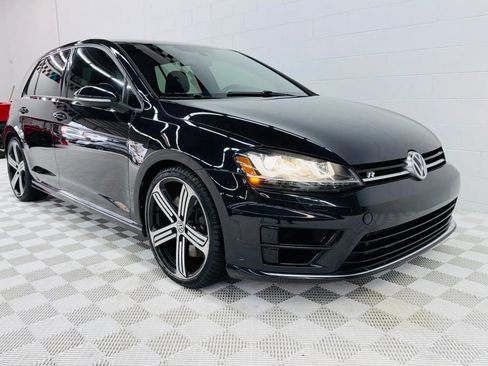 Used 2016 Volkswagen Golf R 4-Door image 20