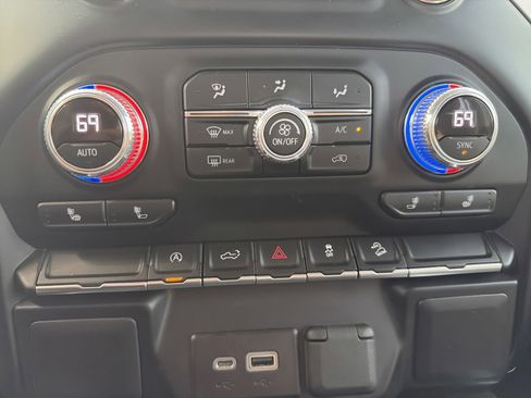 Used 2022 GMC Sierra 1500 Elevation image 23