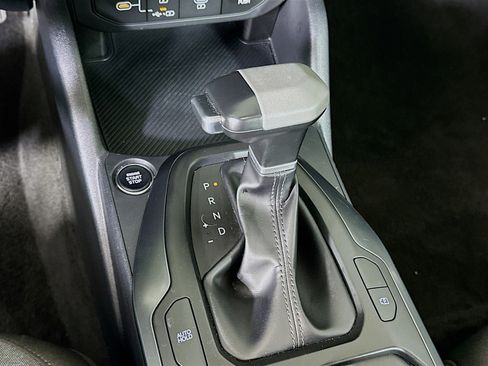 Used 2025 Kia K4 LXS image 25