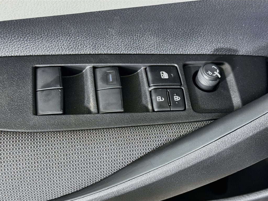 New 2027 Toyota Corolla LE FWD image 13