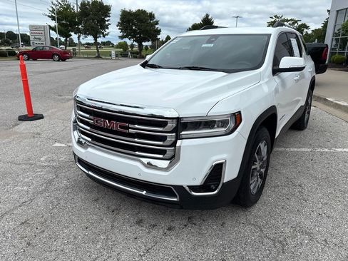 Used 2023 GMC Acadia SLT FWD image 11