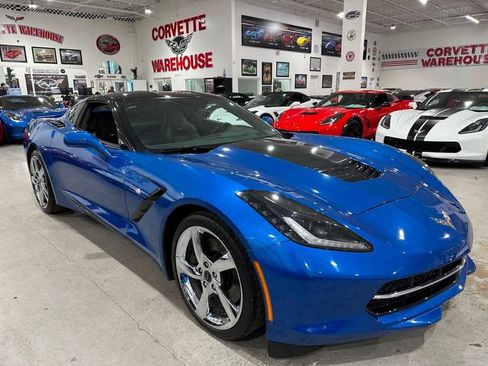 Used 2014 Chevrolet Corvette Stingray Coupe w/ 3LT Preferred Equipment Group RWD image 5