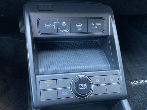 Used 2024 Hyundai Kona SEL FWD image 17