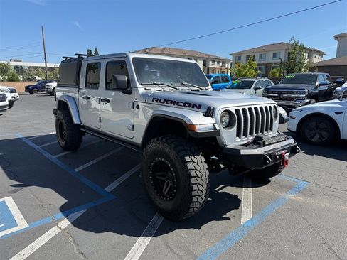 Used 2022 Jeep Gladiator Rubicon w/ Cold Weather Group AWD/4WD image 1