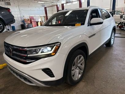 Used 2023 Volkswagen Atlas Cross Sport SE w/ Panoramic Sunroof Package