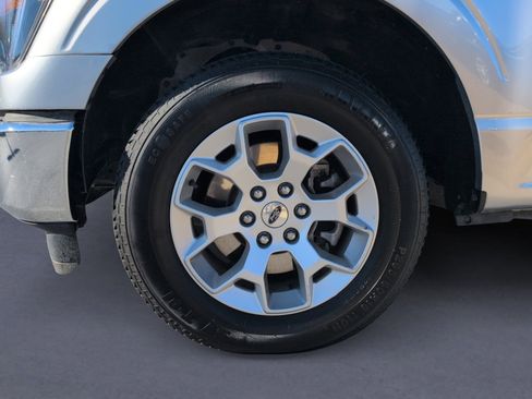 Used 2023 Ford F150 XLT image 25