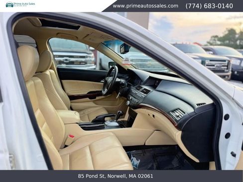 Used 2012 Honda Crosstour EX-L image 14