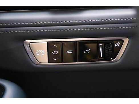 New 2026 Cadillac Escalade IQ Sport 2 w/ LPO, ONYX Package image 45