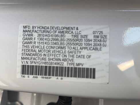 Certified 2025 Honda Pilot Elite image 36