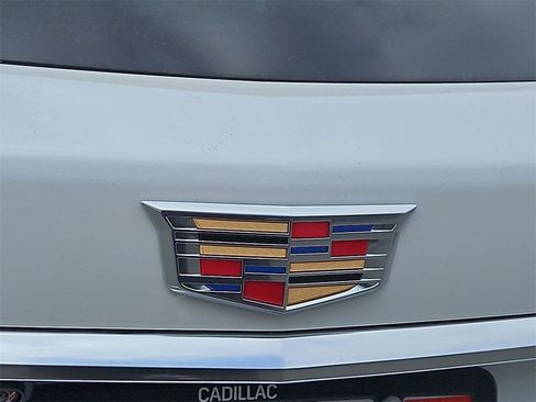 Used 2025 Cadillac XT5 Luxury image 24