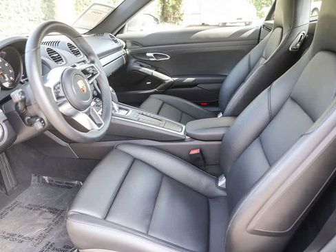 Used 2021 Porsche 718 Cayman RWD image 20