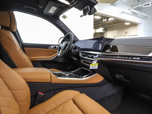 Used 2026 BMW X5 xDrive40i image 27