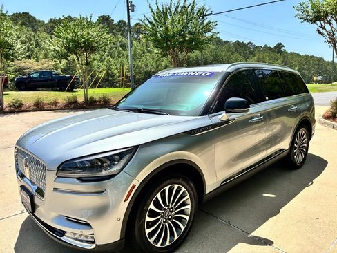 Used 2020 Lincoln Aviator Reserve w/ Equipment Group 201A AWD/4WD image 7