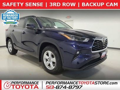 Used 2023 Toyota Highlander LE