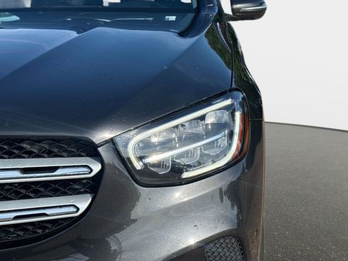 Used 2021 Mercedes-Benz GLC 300 4MATIC image 9