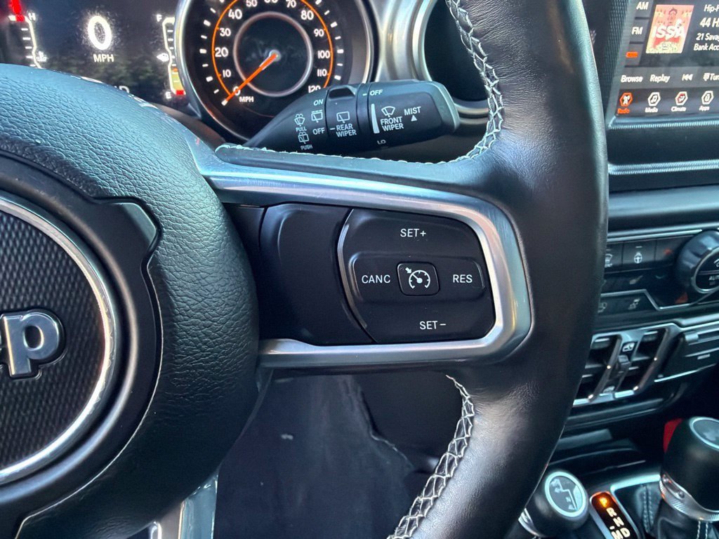 Used 2021 Jeep Wrangler Unlimited Sahara w/ Cold Weather Group AWD/4WD image 17