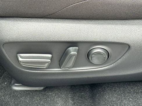 New 2025 Toyota RAV4 SE image 39