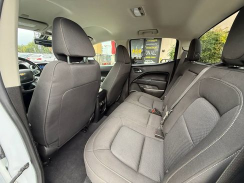 Used 2021 Chevrolet Colorado LT RWD image 21