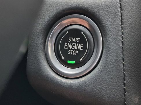 Used 2021 Chevrolet Tahoe RST w/ Luxury Package image 31