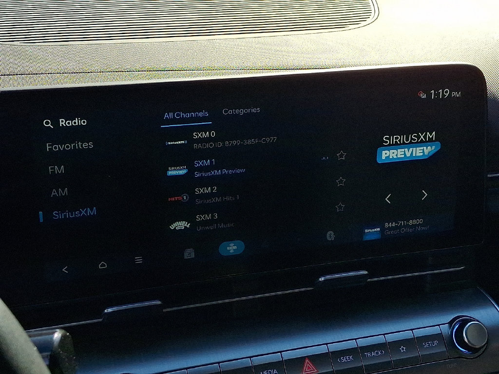 Used 2024 Hyundai Kona SEL AWD/4WD image 17