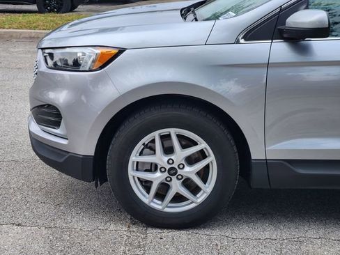 Used 2024 Ford Edge SEL AWD/4WD image 5