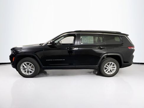 Used 2023 Jeep Grand Cherokee L Laredo AWD/4WD image 8