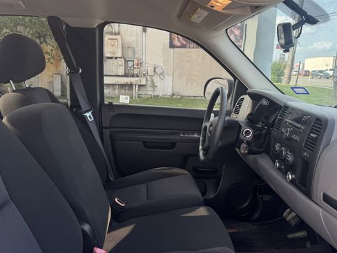 Used 2011 Chevrolet Silverado 1500 LS RWD image 17