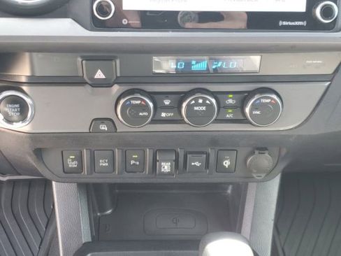 Used 2021 Toyota Tacoma TRD Sport w/ Technology Package RWD image 26