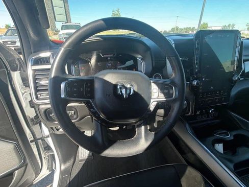 Used 2025 RAM 1500 Laramie AWD/4WD image 14