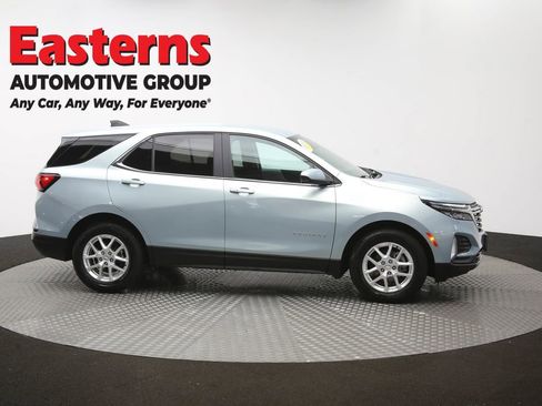 Used 2022 Chevrolet Equinox LT FWD image 44