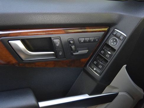 Used 2015 Mercedes-Benz GLK 350 4MATIC image 20