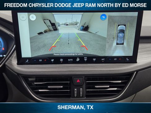 Used 2026 Ford Escape Platinum w/ Premium Technology Package AWD/4WD image 12