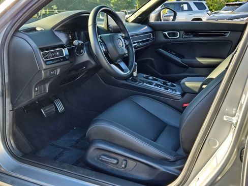 Certified 2025 Honda Civic Sport image 13