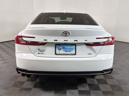 Used 2025 Toyota Camry SE w/ Multimedia Upgrade Package image 8