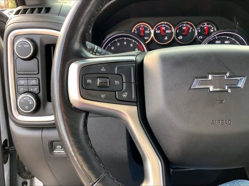 Used 2021 Chevrolet Silverado 1500 RST image 23