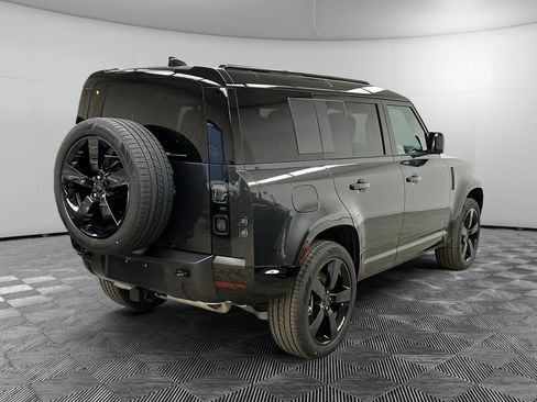 New 2026 Land Rover Defender 110 X-Dynamic SE AWD/4WD image 5