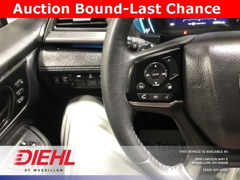 Used 2023 Honda Odyssey Elite image 27