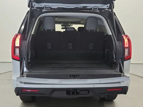 Used 2025 Ford Expedition Active AWD/4WD image 40