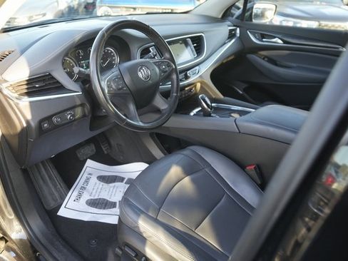 Used 2018 Buick Enclave Premium image 6
