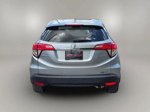 Used 2021 Honda HR-V LX image 6