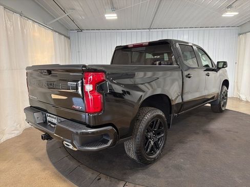 Used 2024 Chevrolet Silverado 1500 RST image 9