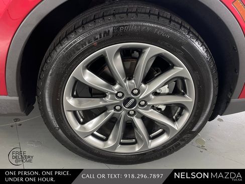 Used 2022 Lincoln Corsair FWD w/ Premium Package image 14