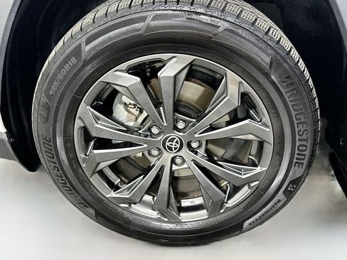 Certified 2024 Toyota RAV4 Limited w/ Advanced Technology Package AWD/4WD image 33