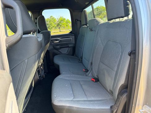Used 2021 RAM 1500 Big Horn RWD image 7