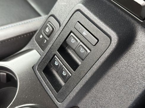 Certified 2023 Ford Bronco Black Diamond image 11