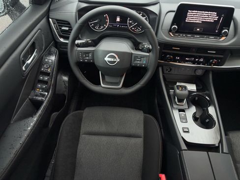 New 2026 Nissan Rogue SV image 15