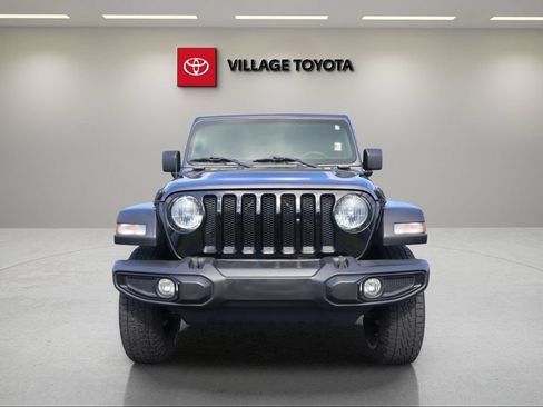 Used 2022 Jeep Wrangler Unlimited Sport AWD/4WD image 8