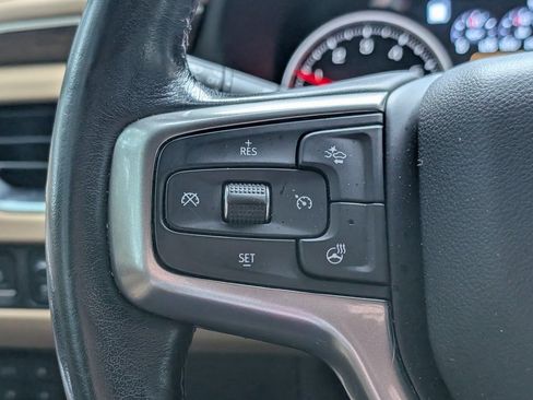 Used 2021 Chevrolet Suburban Premier image 26